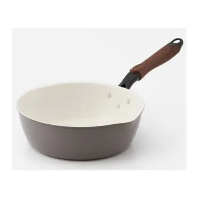 人気のフライパンおすすめ商品！長持ちする深型やセットの選び方