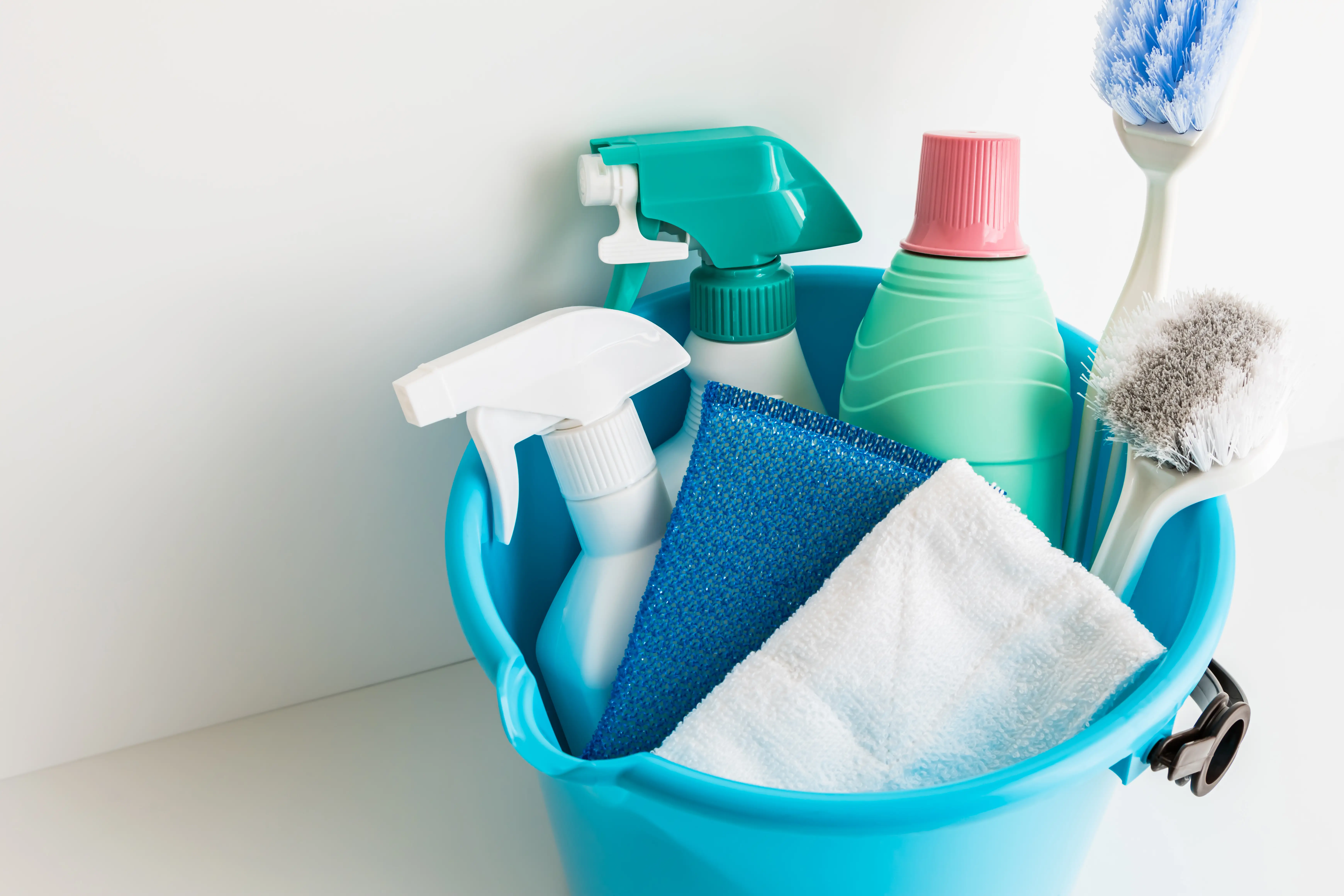 【年末に必須のおすすめ洗剤も紹介】大掃除グッズおすすめ完全ガイド！