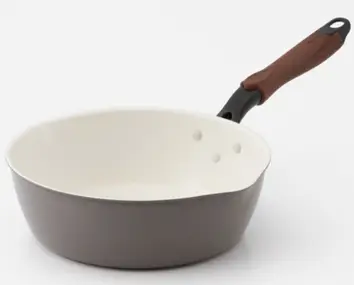 人気のフライパンおすすめ商品！長持ちする深型やセットの選び方